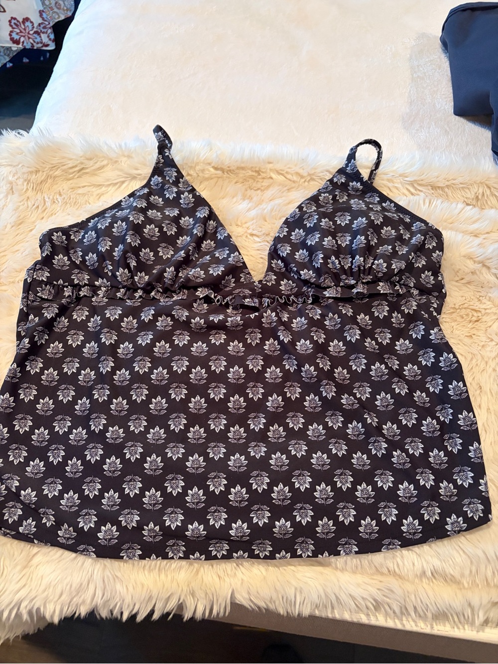 Black Floral Print Women's Tankini bathing suit  old navy xxl